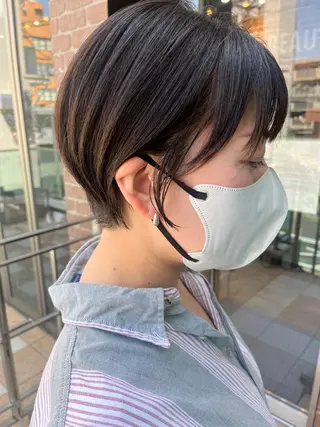 ショート カラー パーマ ヘアアレンジ メンズ キッズ ネイル マツエク・マツパ アイブロウ 久木原 ゆりのヘアスタイル