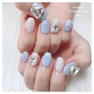 ミディアム ネイル 🐾enen style 🐾のネイルデザイン
