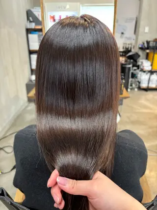 セミロング カラー 石木 美緒奈のヘアスタイル