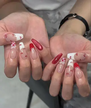 ネイル Lyna 池袋のネイルデザイン
