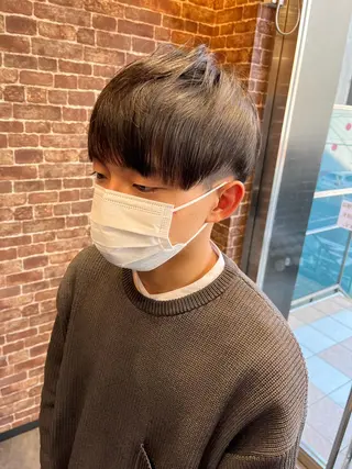 ショート カラー パーマ ヘアアレンジ メンズ キッズ ネイル マツエク・マツパ アイブロウ 久木原 ゆりのヘアスタイル