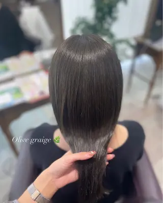ロング シミズ カエデ🍁のヘアスタイル