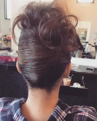 セミロング ヘアアレンジ 小野岡 潤子のヘアスタイル