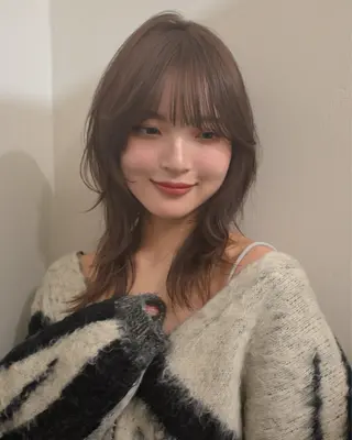 カラー aya / ニュアンスカラーのヘアスタイル