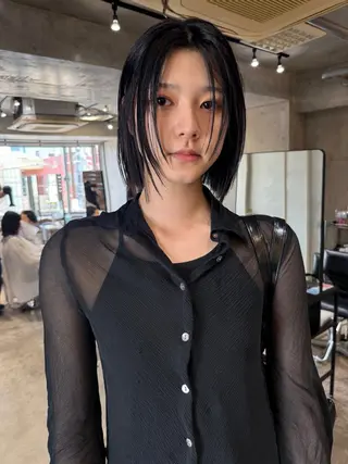 ショート レイヤーカット\ウル フ　chinatsuのヘアスタイル