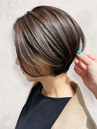 ショート カラー グレージュ×レイヤー 藤生 和宏のヘアスタイル