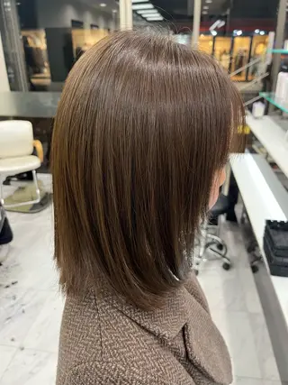 ミディアム カラー ☘️上村 ☘️髪質 改善/透明感カラーのヘアスタイル