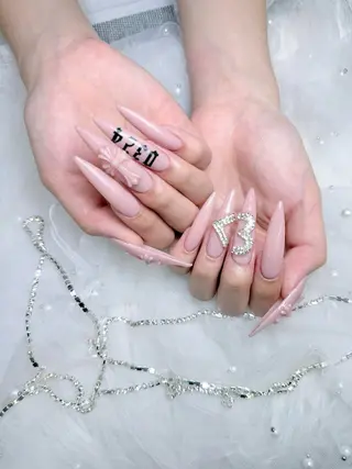 ネイル IRO Nail Studioのネイルデザイン