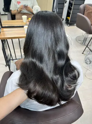 セミロング 🪞透明感カラー🫧 縮毛矯正🥇かずきのヘアスタイル
