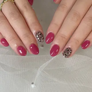 ネイル Salon attrait 大石のネイルデザイン