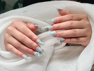 ネイル REI 池袋のネイルデザイン