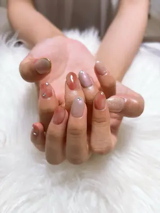 ミディアム 古川 里美のネイルデザイン
