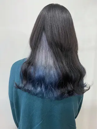カラー white.梅田 デザインカラー🦄のヘアスタイル