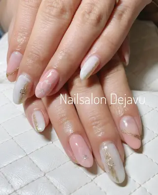 ネイル Nail salon Dejavu 🌿のネイルデザイン