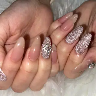 ネイル 🫧RaLa ⭐︎AYAKA🫧のネイルデザイン