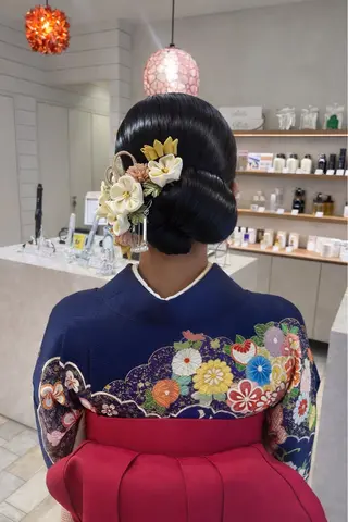 ヘアアレンジ Miwa🦋渋谷/ 透明感カラー/セットのヘアスタイル