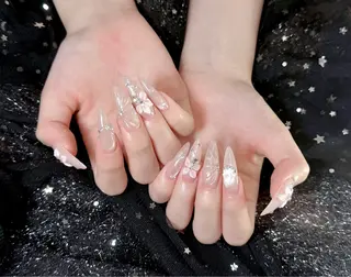 ネイル Lya Nail Salonのネイルデザイン