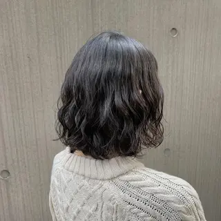 ショート カラー パーマ ヘアアレンジ 松田 亮葉のヘアスタイル