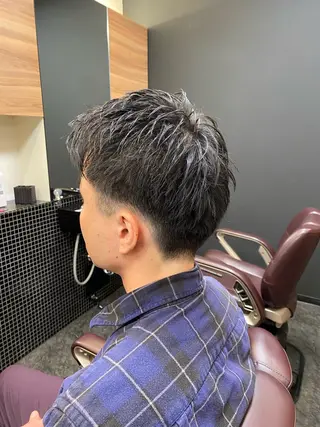 ショート メンズ メンズパーマモデル 大募集中のヘアスタイル
