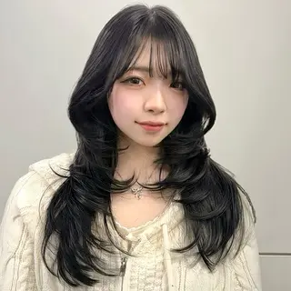 ロング カラー 新宿/レイヤーカット 髪質改善/小顔見せのヘアスタイル