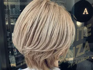 ショート APHRODITE 升田　潤のヘアスタイル