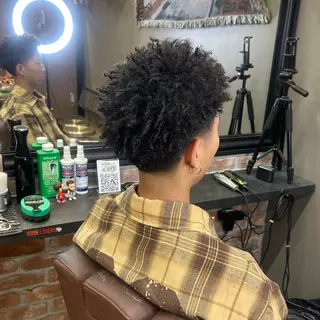 ショート パーマ メンズ 💈針金パーマ/ ソフトアフロ💈望愛のヘアスタイル