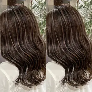 ミディアム カラー ヘアアレンジ 白髪ぼかしハイライト 茗荷谷駅徒歩2分のヘアスタイル