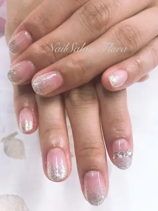 ネイル NailSalon Fluraのネイルデザイン