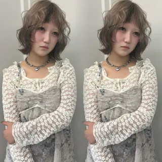 ミディアム ガーリーハイトーン uki/渋谷🌷のヘアスタイル