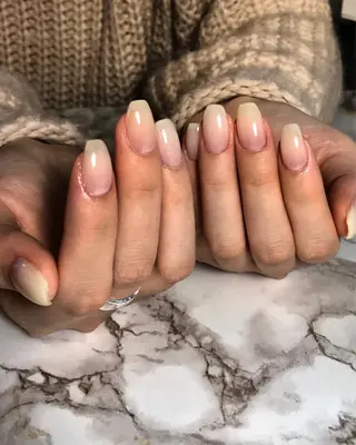 ネイル 土屋 智子のネイルデザイン
