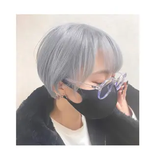 ショート カラー TSUNO🦖 派手髪/オタク美容師のヘアスタイル