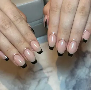 ネイル 𝐌𝐢𝐧𝐚 UNELMAのネイルデザイン