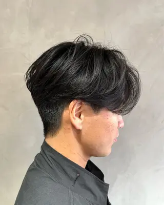 メンズ 横浜/メンズカット 曲がる縮毛矯正のヘアスタイル