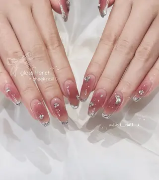 ネイル 𝗮𝗶𝗿𝗶 🌙のネイルデザイン
