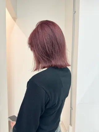 セミロング カラー 🫧ハイトーン✨格安 より質💐マンツーマのヘアスタイル