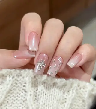 ネイル Lynn_ Nailのネイルデザイン
