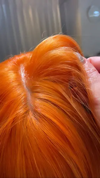 ショート カラー Mii. 内田萌々のヘアスタイル