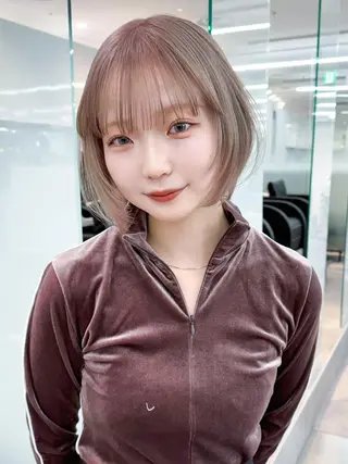 カラー ミディアム ITbyALBUM 浦和店のヘアスタイル