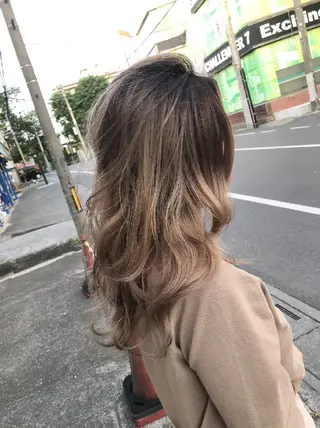 ロング AN'TIA小作 noiのヘアスタイル