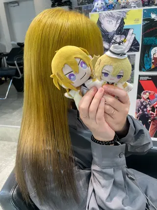 ロング カラー インナーカラー 推し ブリーチ 髪質改善のヘアスタイル