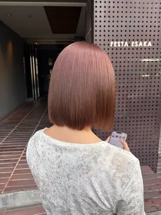 ショート カラー 友杉 香子のヘアスタイル