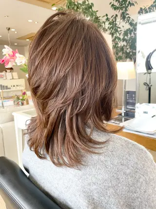 ミディアム カラー 小酒井 智洋のヘアスタイル