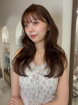 ロング カラー 藤野 結衣のヘアスタイル