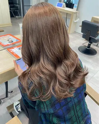 カラー うる艶×透明感カラー 🫧/ほのかのヘアスタイル