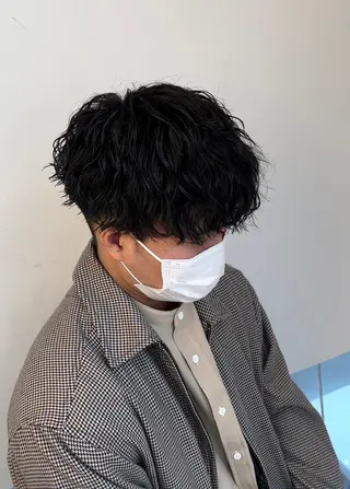 パーマ メンズ k jの眉毛・アイブロウイメージ