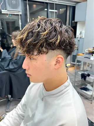 ショート パーマ メンズ メンズパーマ メンズ特化ryoのヘアスタイル