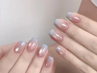 ネイル Luna ✨のネイルデザイン