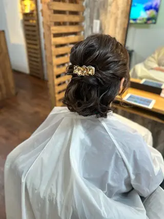 ミディアム ヘアアレンジ Luzir⭐︎ GEN⭐︎のヘアスタイル