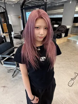 セミロング 💖艶ハイトーン髪質 改善💖ケンシンのヘアスタイル