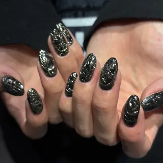 ネイル 🪐富島彩夏 /海外nail🪐のネイルデザイン